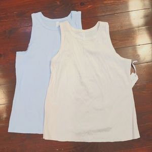 2 piece tank top bundle